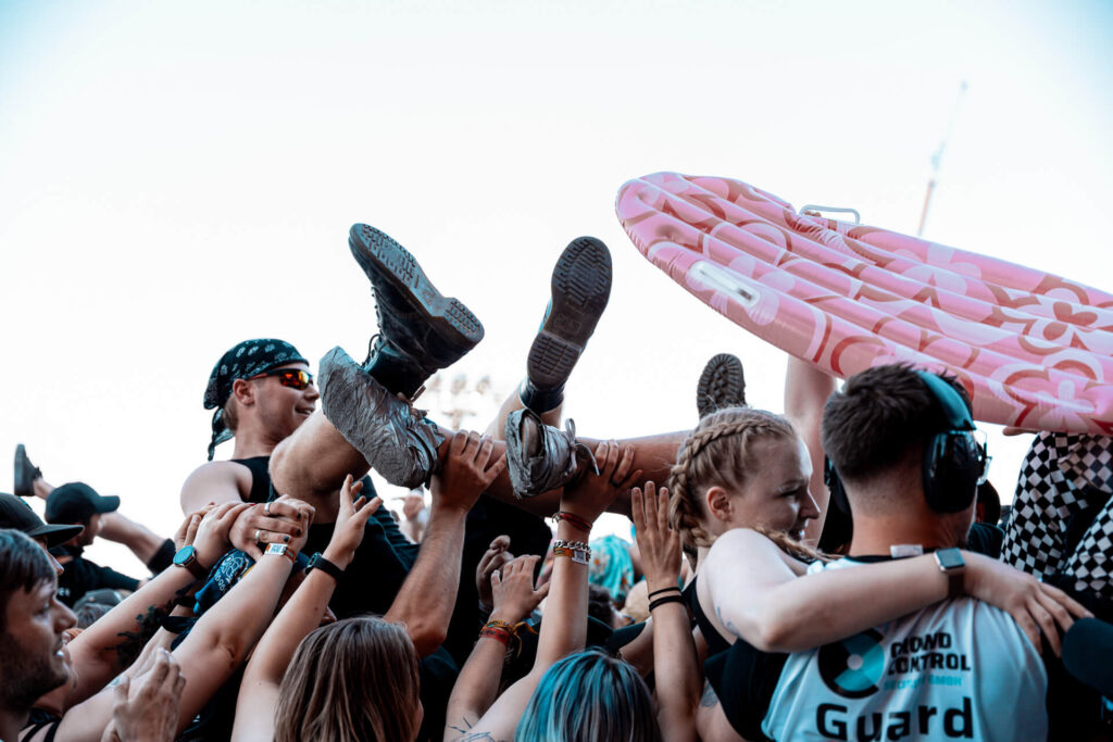 Crowdmoments