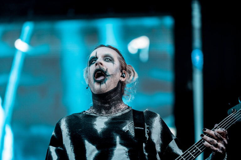 Motionless in White